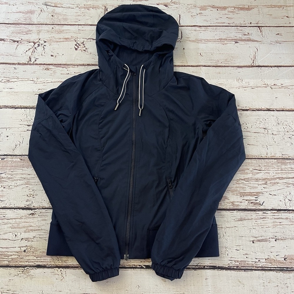 Lululemon Street To Studio Jacket Women Size 8 Blue Swift DWR Lined Hooded